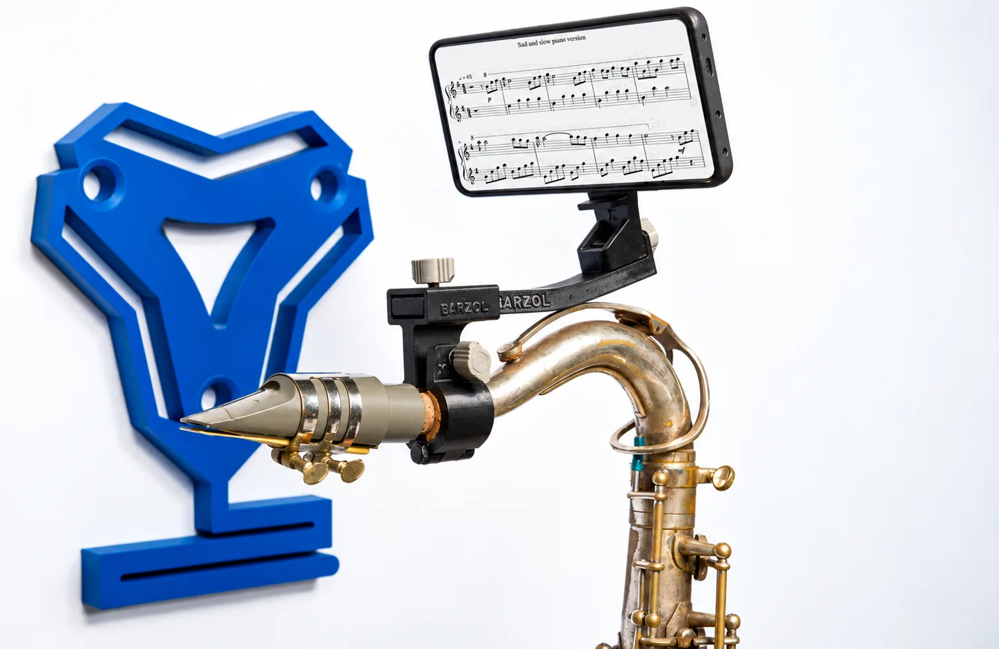 Soporte de celular para saxofón tenor