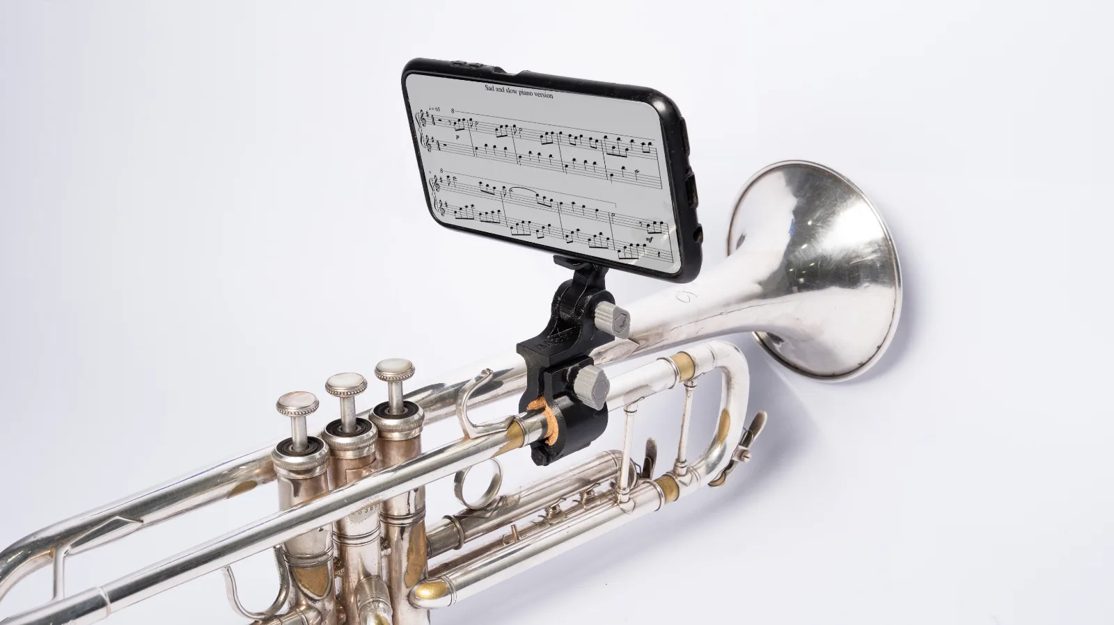 Soporte de celular para trompeta